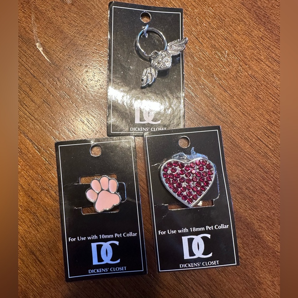 Dickens closet charms for pet collar 10 mm